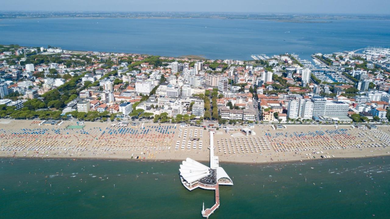 Appartamenti Lucerna Lignano Sabbiadoro Buitenkant foto